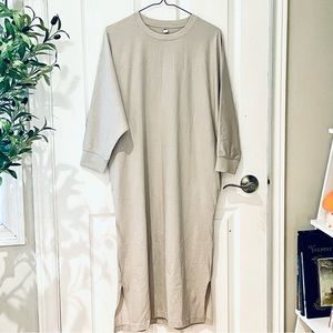 Uniqlo Crew neck t-shirt Dress with Pockets